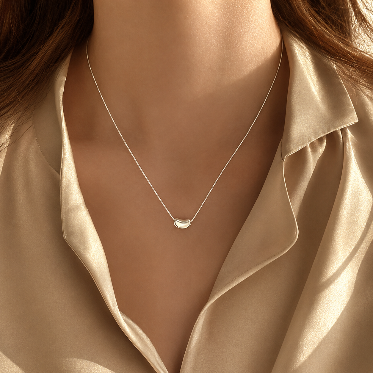 Solenne - Pendant Necklace