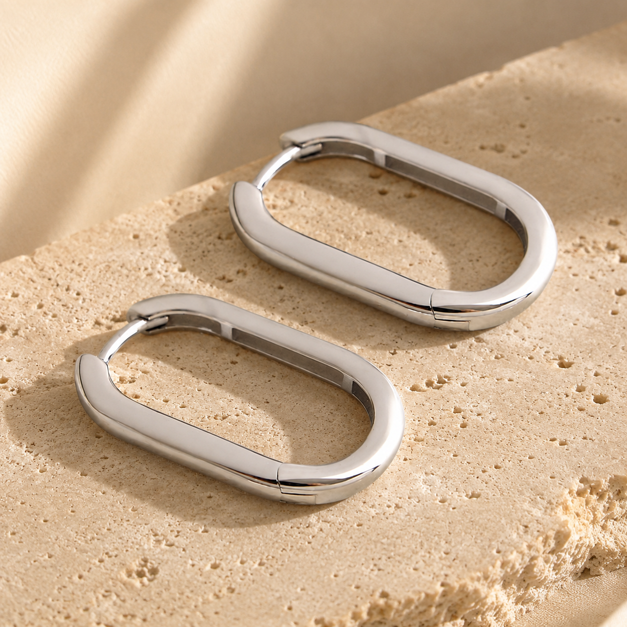 Ondine - Oval Hoop Earrings