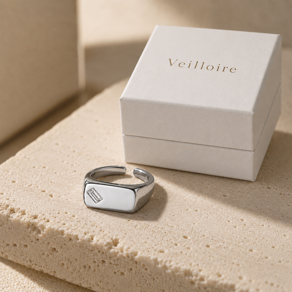 Reine - Signet Ring